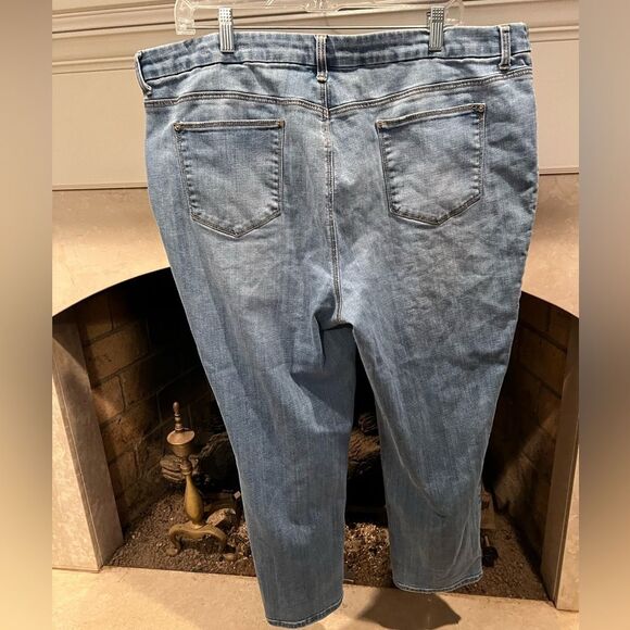 Chico's Blue Ankle Jeans with Black Stripe - Picture 6 of 8